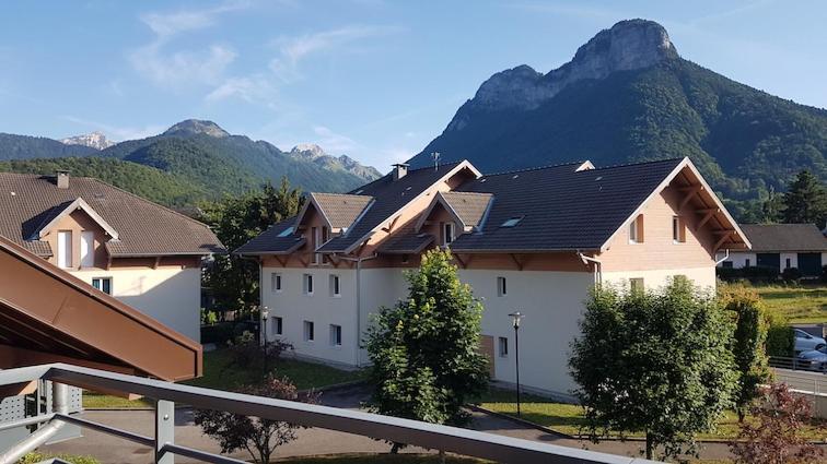 Plein Centre Village, Vue Montagnes, Proximite Immediate * Doussard